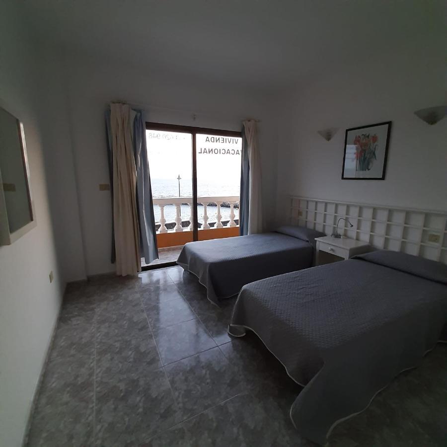 Vv 122 Con Balcon En Primera Linea De Mar La Restinga Luaran gambar